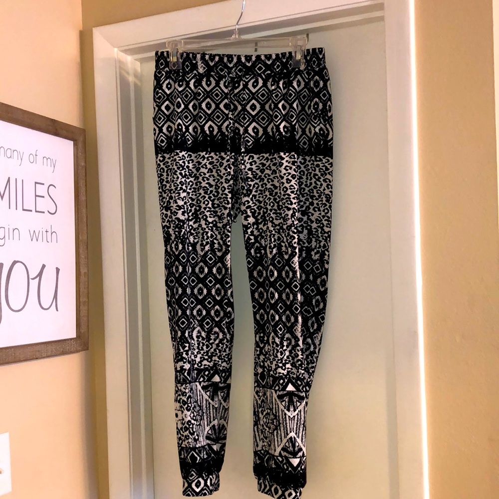Vanilla Star print joggers